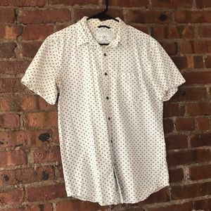 Casual short sleeve button down